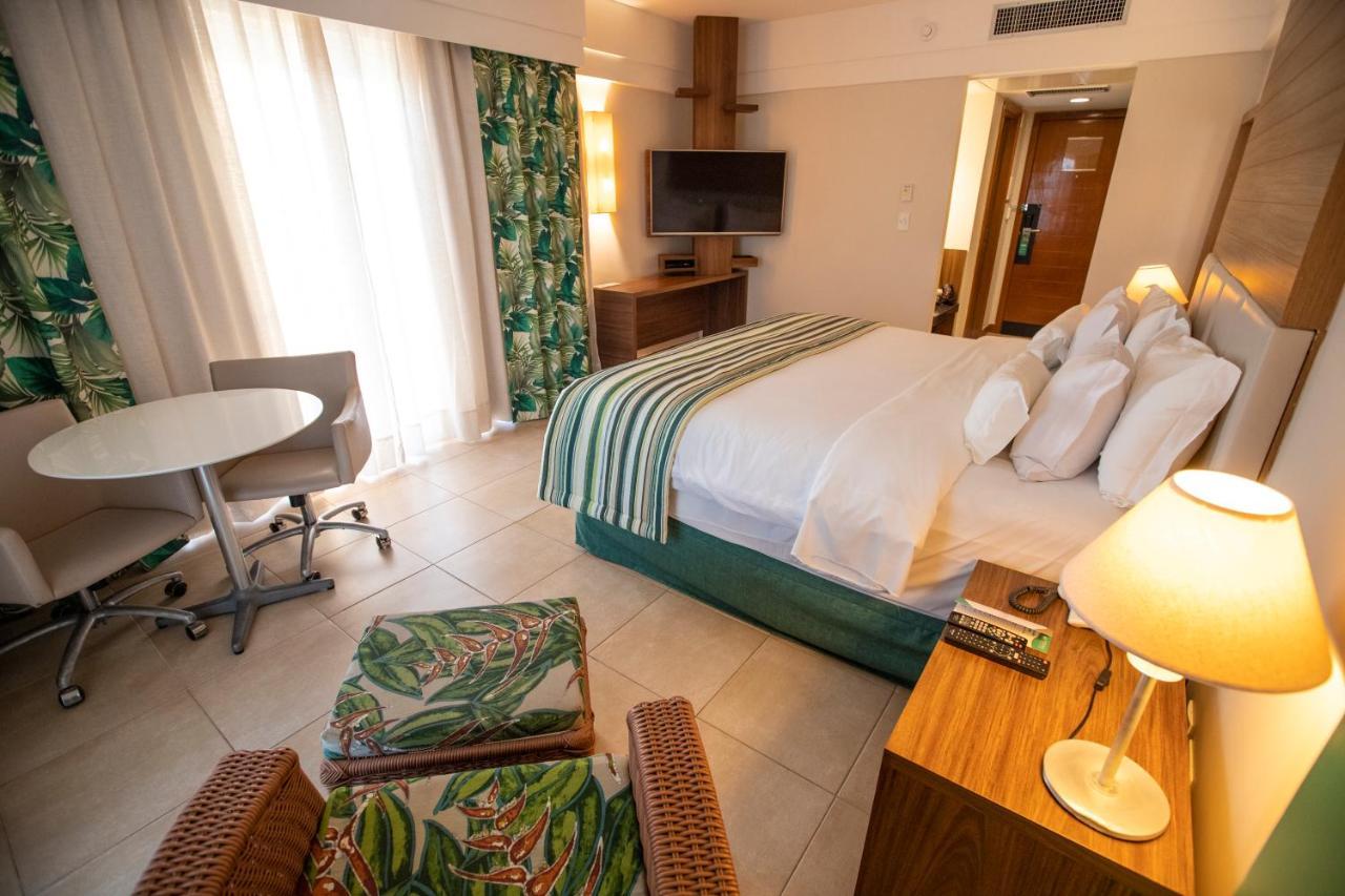 Vidam Hotel Aracaju - Transamerica Collection Buitenkant foto A room at the hotel