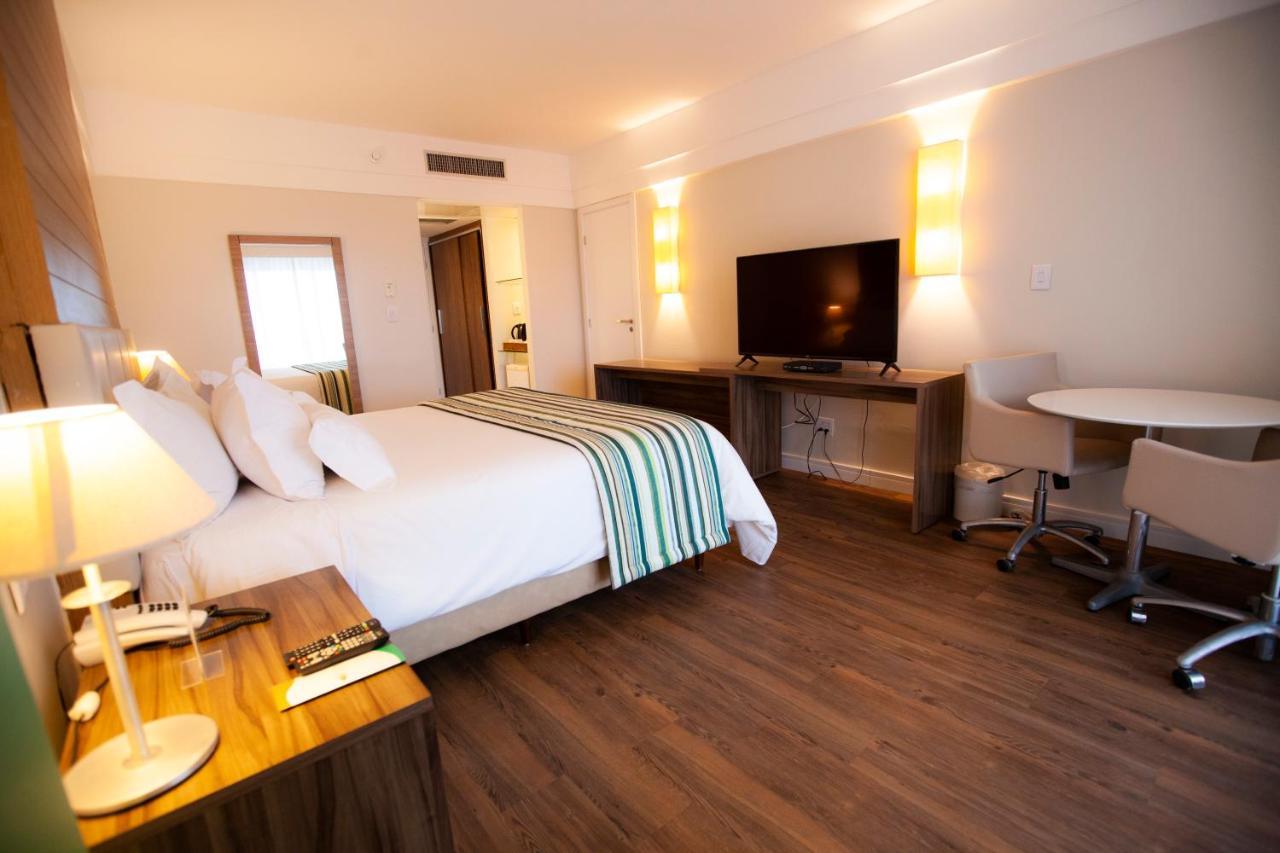 Vidam Hotel Aracaju - Transamerica Collection Buitenkant foto A room at the hotel