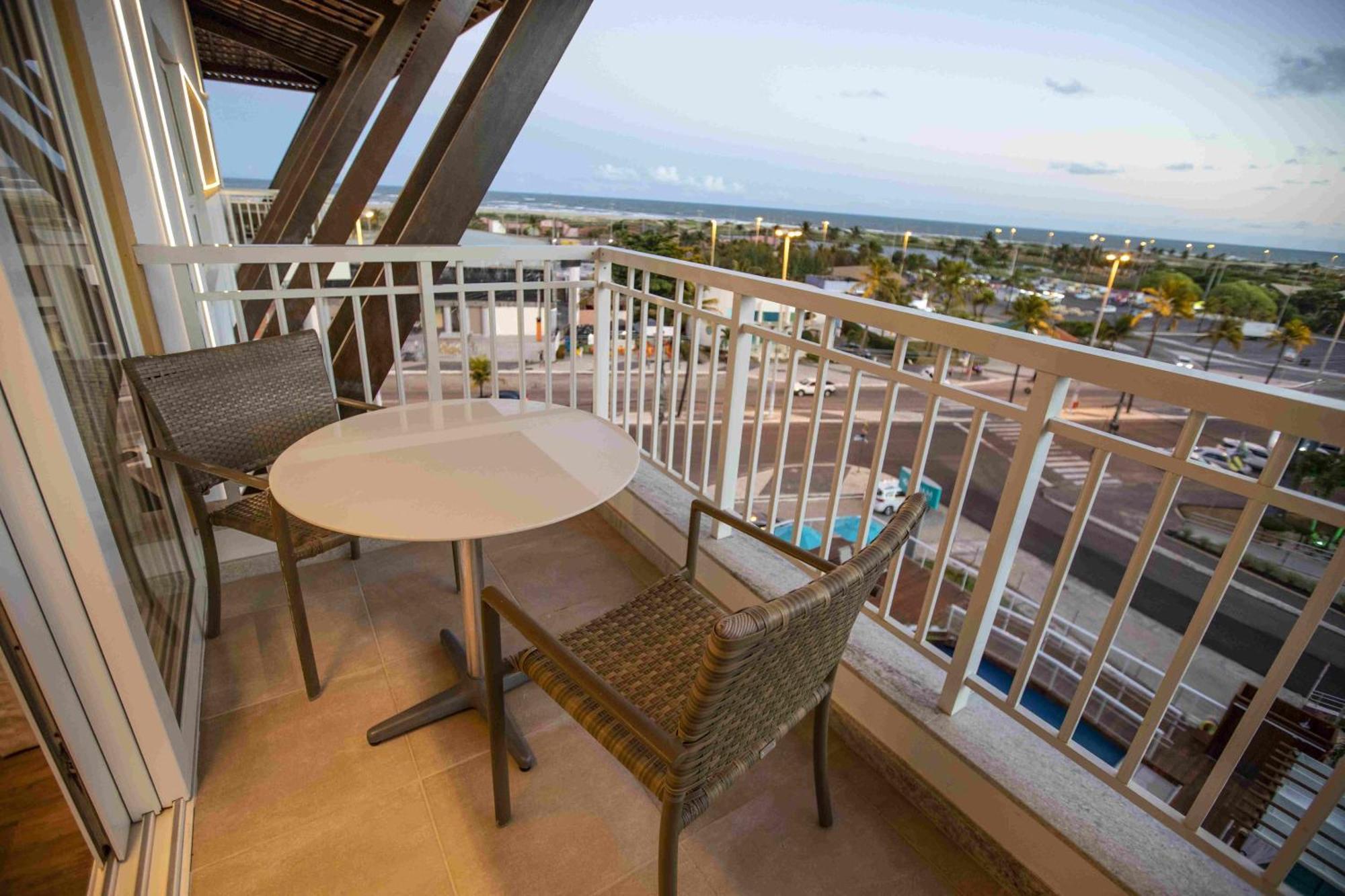 Vidam Hotel Aracaju - Transamerica Collection Buitenkant foto A balcony